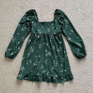 Abercrombie green floral longsleeve dress